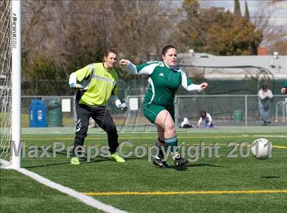 Thumbnail 3 in Tracy vs Rocklin (California Classic) photogallery.