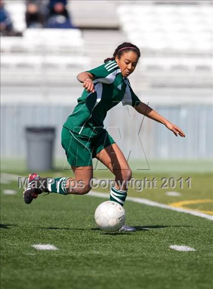 Thumbnail 2 in Tracy vs Rocklin (California Classic) photogallery.