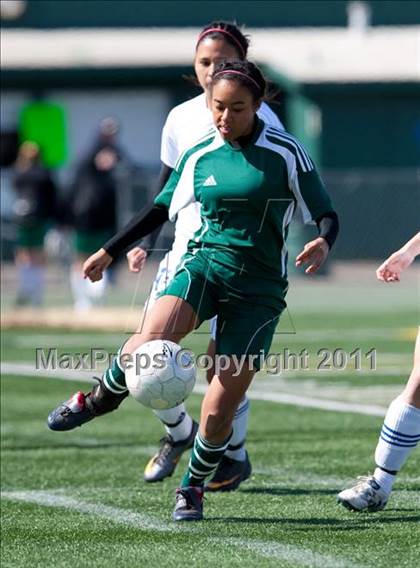Thumbnail 2 in Tracy vs Rocklin (California Classic) photogallery.