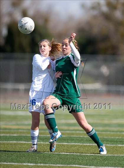 Thumbnail 2 in Tracy vs Rocklin (California Classic) photogallery.
