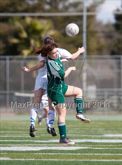 Thumbnail 3 in Tracy vs Rocklin (California Classic) photogallery.