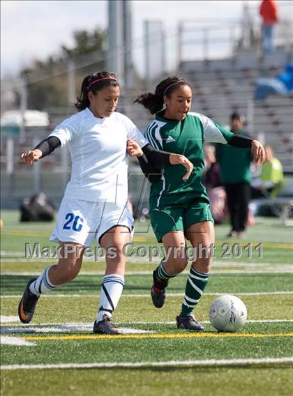 Thumbnail 3 in Tracy vs Rocklin (California Classic) photogallery.