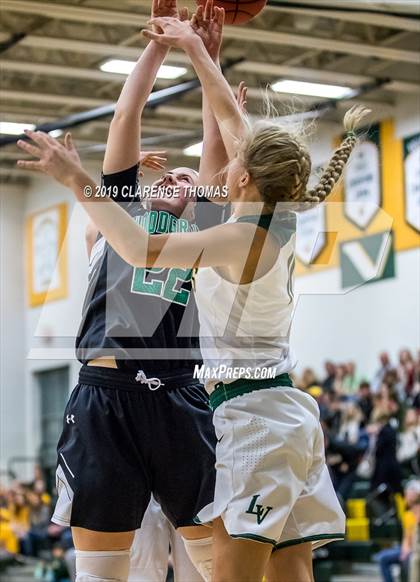 Thumbnail 2 in Woodgrove @ Loudoun Valley photogallery.