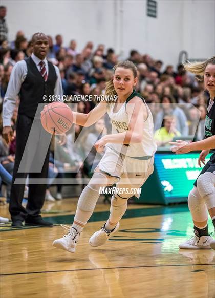 Thumbnail 3 in Woodgrove @ Loudoun Valley photogallery.