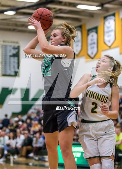 Thumbnail 1 in Woodgrove @ Loudoun Valley photogallery.