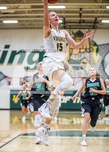 Thumbnail 3 in Woodgrove @ Loudoun Valley photogallery.