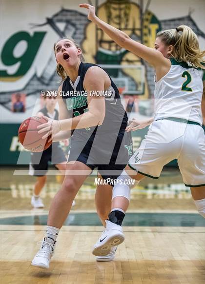 Thumbnail 3 in Woodgrove @ Loudoun Valley photogallery.