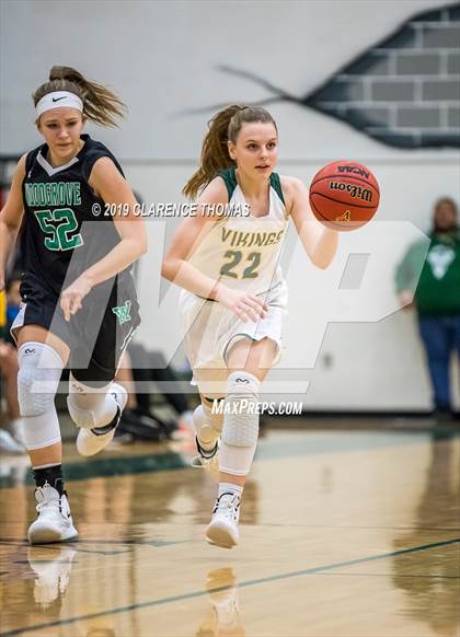 Thumbnail 3 in Woodgrove @ Loudoun Valley photogallery.