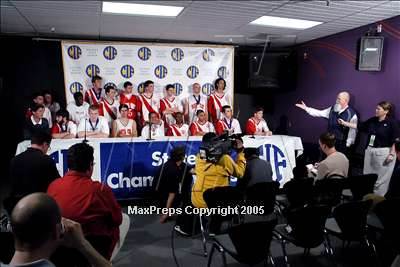 Thumbnail 3 in St. Augustine vs. Santa Cruz (State D3 Final) #1 photogallery.