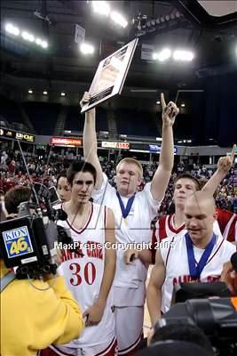 Thumbnail 2 in St. Augustine vs. Santa Cruz (State D3 Final) #1 photogallery.