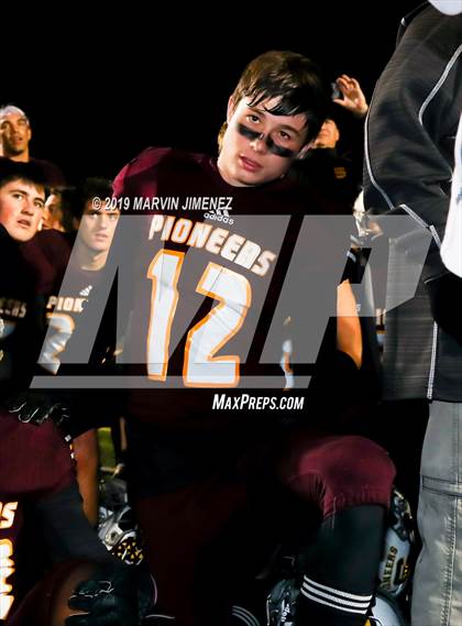Thumbnail 2 in Simi Valley vs. Norte Vista (CIF SS D10 Quarterfinal) photogallery.
