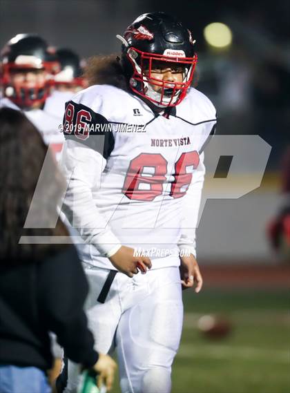 Thumbnail 3 in Simi Valley vs. Norte Vista (CIF SS D10 Quarterfinal) photogallery.