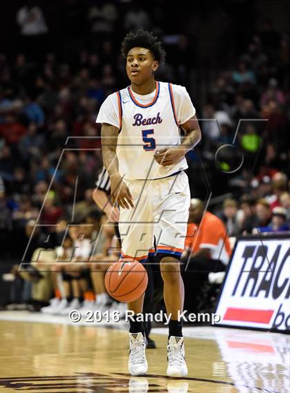 Thumbnail 1 in Chaminade vs. Rainier Beach  (Bass Pro Tournament of Champions) photogallery.