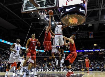 Thumbnail 3 in Chaminade vs. Rainier Beach  (Bass Pro Tournament of Champions) photogallery.