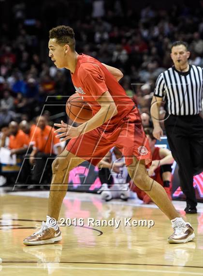 Thumbnail 3 in Chaminade vs. Rainier Beach  (Bass Pro Tournament of Champions) photogallery.