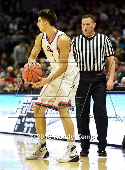 Thumbnail 2 in Chaminade vs. Rainier Beach  (Bass Pro Tournament of Champions) photogallery.
