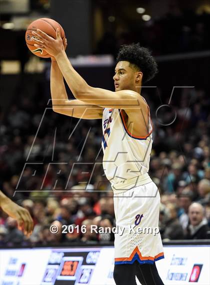 Thumbnail 2 in Chaminade vs. Rainier Beach  (Bass Pro Tournament of Champions) photogallery.