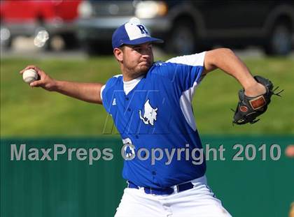 Thumbnail 3 in Rogers vs. Fayetteville photogallery.