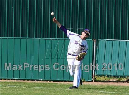 Thumbnail 3 in Rogers vs. Fayetteville photogallery.