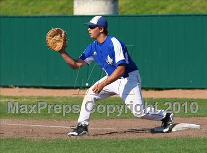 Thumbnail 2 in Rogers vs. Fayetteville photogallery.