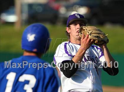 Thumbnail 2 in Rogers vs. Fayetteville photogallery.