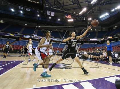 Thumbnail 2 in Archbishop Mitty vs. Dublin (CIF NorCal Regional D2 Final) photogallery.