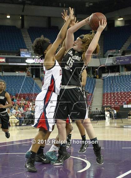 Thumbnail 1 in Archbishop Mitty vs. Dublin (CIF NorCal Regional D2 Final) photogallery.