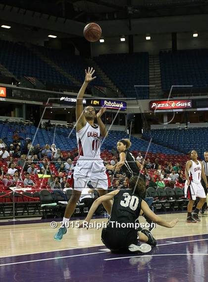 Thumbnail 3 in Archbishop Mitty vs. Dublin (CIF NorCal Regional D2 Final) photogallery.