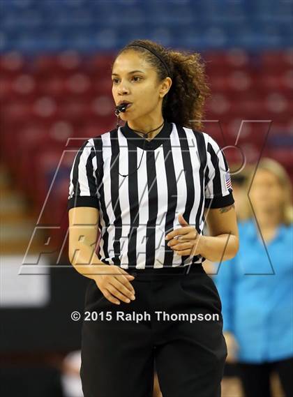 Thumbnail 1 in Archbishop Mitty vs. Dublin (CIF NorCal Regional D2 Final) photogallery.