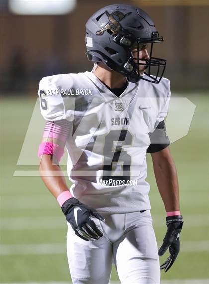 Thumbnail 1 in Travis vs Seguin photogallery.