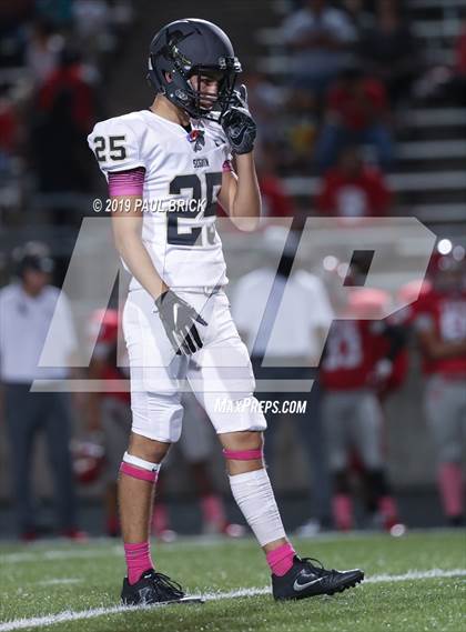 Thumbnail 1 in Travis vs Seguin photogallery.