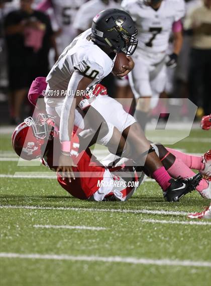 Thumbnail 3 in Travis vs Seguin photogallery.