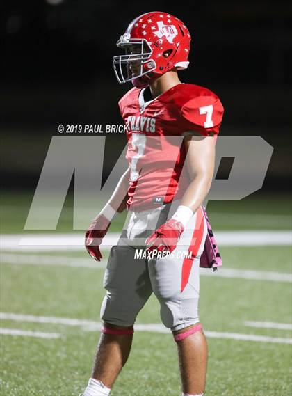 Thumbnail 1 in Travis vs Seguin photogallery.
