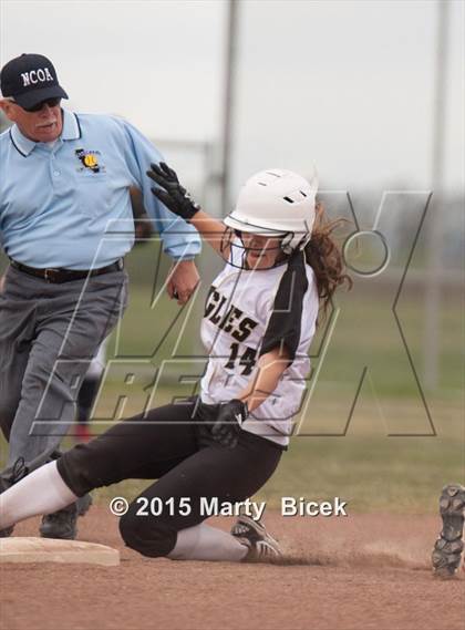 Thumbnail 3 in Beyer @ Enochs photogallery.