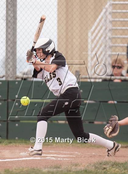 Thumbnail 3 in Beyer @ Enochs photogallery.