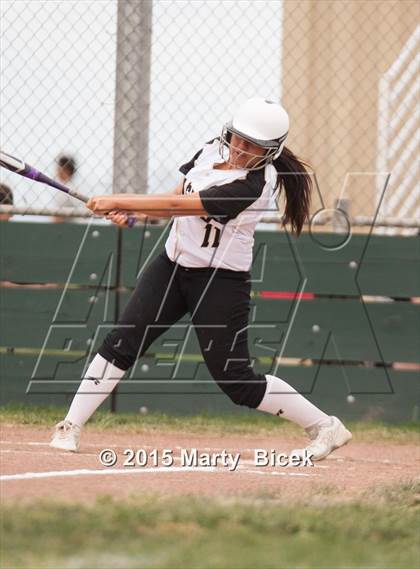 Thumbnail 2 in Beyer @ Enochs photogallery.