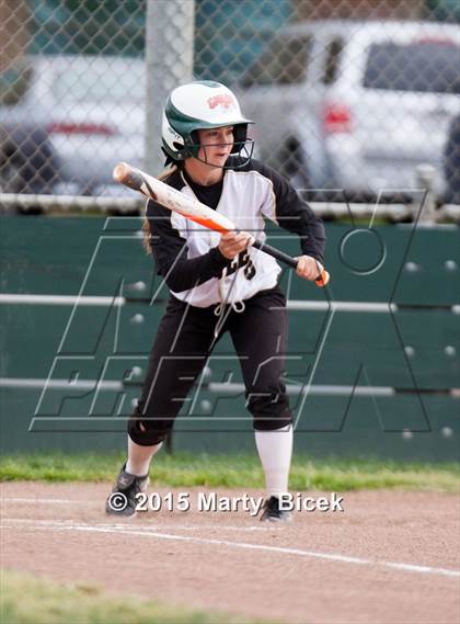 Thumbnail 1 in Beyer @ Enochs photogallery.