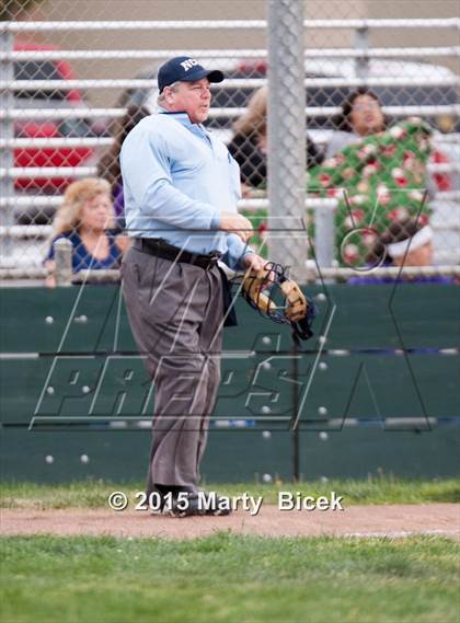 Thumbnail 3 in Beyer @ Enochs photogallery.