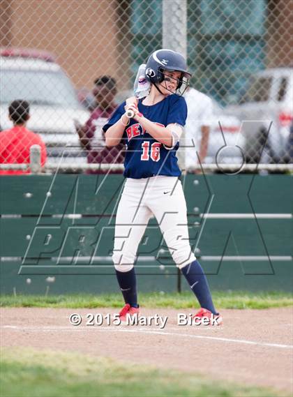 Thumbnail 2 in Beyer @ Enochs photogallery.