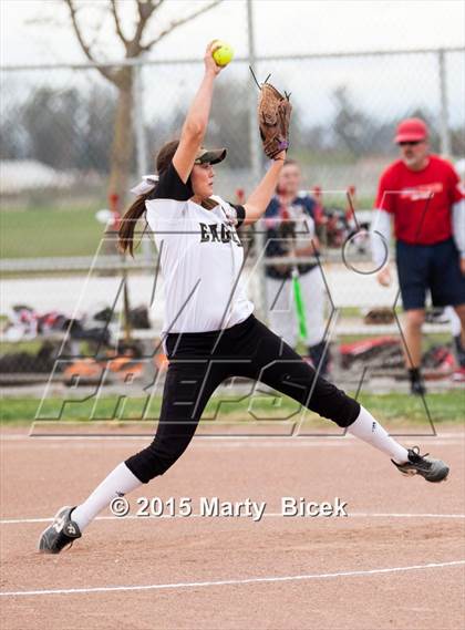 Thumbnail 2 in Beyer @ Enochs photogallery.