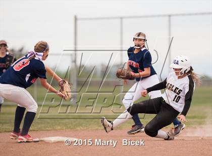 Thumbnail 1 in Beyer @ Enochs photogallery.