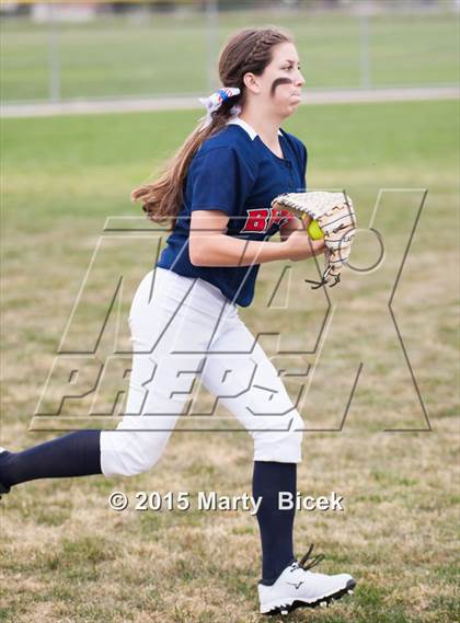 Thumbnail 2 in Beyer @ Enochs photogallery.