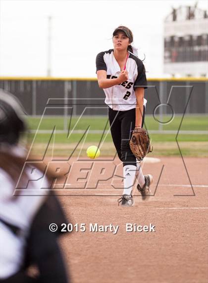 Thumbnail 1 in Beyer @ Enochs photogallery.