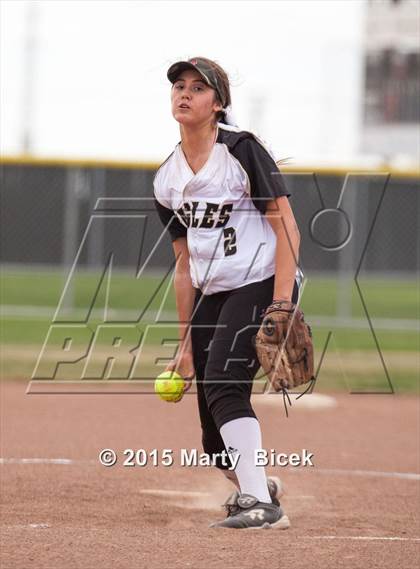 Thumbnail 1 in Beyer @ Enochs photogallery.