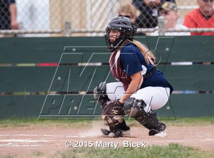 Thumbnail 3 in Beyer @ Enochs photogallery.