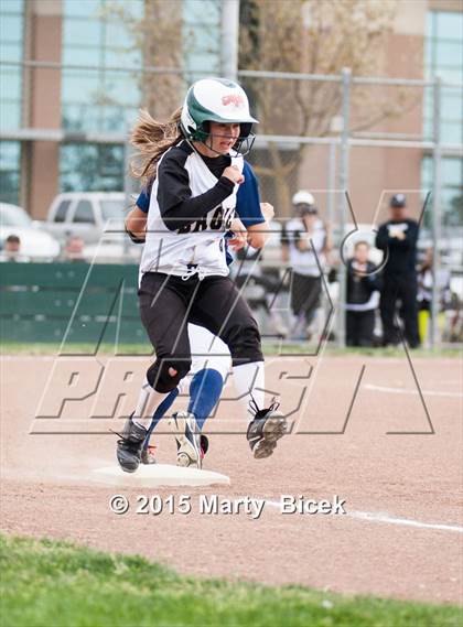 Thumbnail 3 in Beyer @ Enochs photogallery.