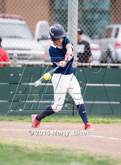 Thumbnail 2 in Beyer @ Enochs photogallery.