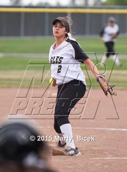Thumbnail 2 in Beyer @ Enochs photogallery.