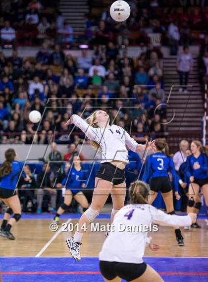 Thumbnail 1 in Bayfield vs. Pagosa Springs (CHSAA 3A Playoff) photogallery.