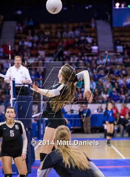 Thumbnail 1 in Bayfield vs. Pagosa Springs (CHSAA 3A Playoff) photogallery.